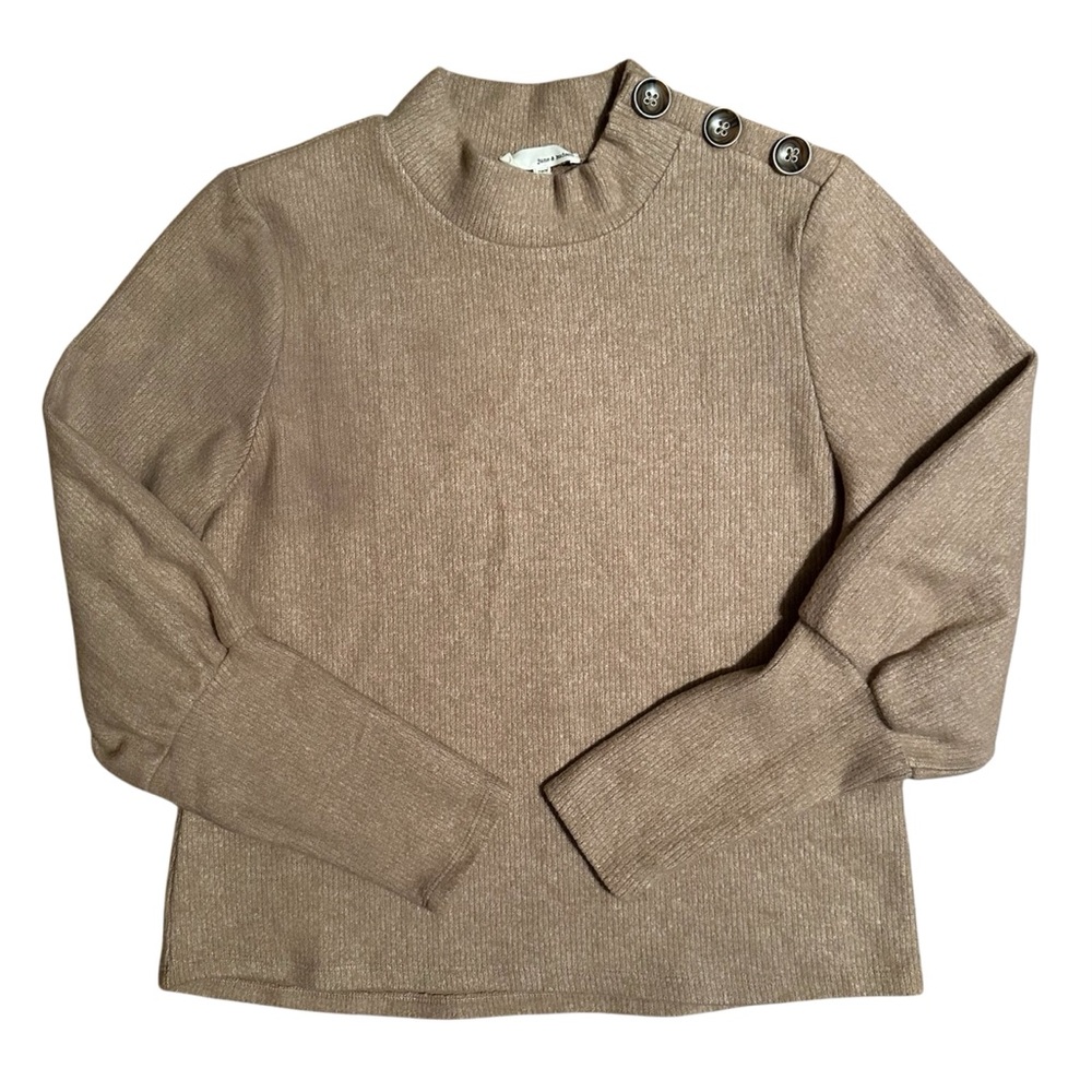 June & Hudson Women’s Long Sleeve Size XL Beige Sweater With Accent Buttons